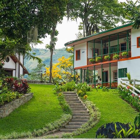 マニサレスHacienda Charrascal Coffe Farmアパートメント エクステリア 写真